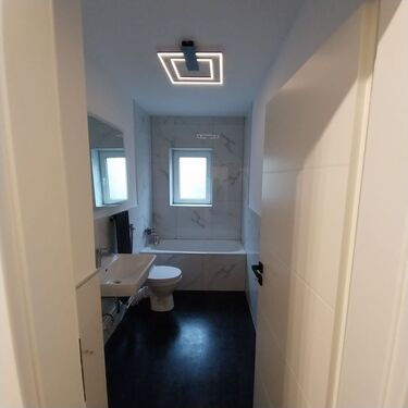 Bad (1) - 3 Zimmer Erdgeschoßwohnung in Hattingen