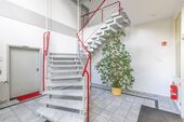 4 Treppenhaus - Büro in Dürnau zur Miete