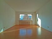 Wohnzimmer_2 - Etagenwohnung mit 60,00 m&sup2; in Dietzenbach zum Kaufen