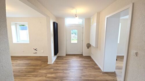 Diele Richtung Eingang - 