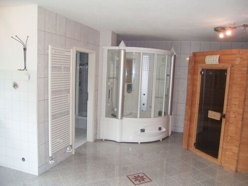 Hobbyraum/Wellnessbereich - 