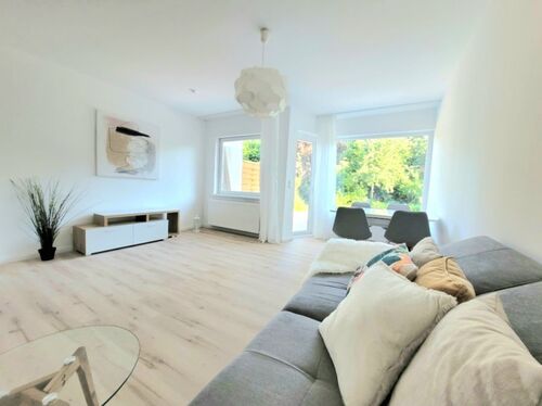 Screenshot_20251211_230105_Gallery - 