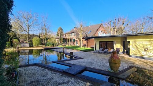 Schwimmteich - Erdgeschoßwohnung mit 120,00 m&sup2; in Rees zum Kaufen