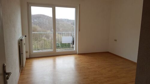 Zimmer 1 - 3 Zimmer Erdgeschoßwohnung in Waldeck Hess