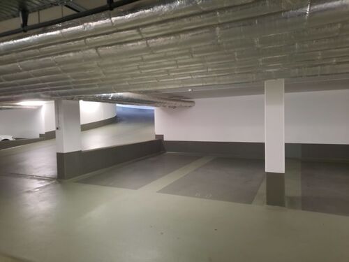 Tiefgarage Stellplatz - 