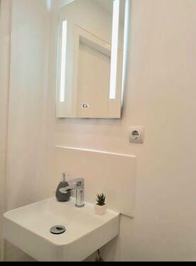 Modernes Badezimmer - 