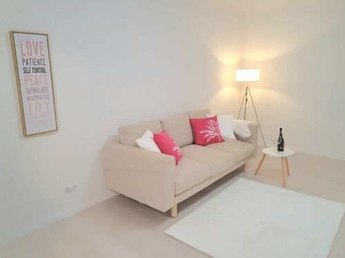 Wohnzimmer - 5 Zimmer Reihenhaus zum Kaufen in Hamburg