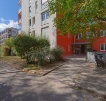 Provisionsfrei* 3 Zimmer Wohnung - oberste Etage - Bergblick - München
