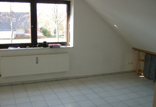 Wohnraum und Küche - 1 Zimmer 1- Zimmerwohnung zur Miete in Simmerath