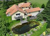 Teich - Südseite - Nebengebäude - 7 Zimmer Einfamilienhaus zum Kaufen in Poppenhausen
