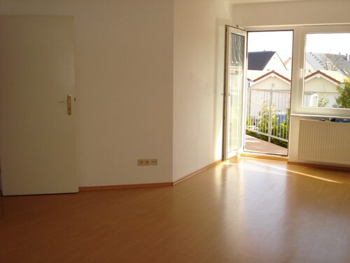 DSC01077 - 2 Zimmer Etagenwohnung zur Miete in Bornheim