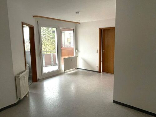 001 - Provisionsfrei* 2 Zimmer OG Wohnung mit Balkon,TG Stellplatz und Aufzug bezugsfrei