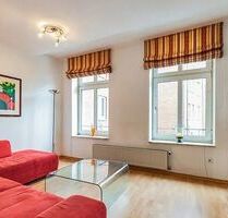 Wunderschöne 3 Zi.-Wohnung, Balkon,Lift, EBK - Nürnberg