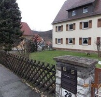 4 Zimmer - Erdgeschoss - Wohnung im 3-FH mit Gartenanteil - Pommelsbrunn