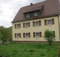 4 Zimmer - Erdgeschoss - Wohnung im 3-FH mit Gartenanteil - Pommelsbrunn