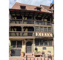 Provisionsfrei* Einzigartiges Renaissance Schmuckstück mitten in der Ladenburger Altstadt mit 255 qm Wohnnutzfläche und wunderschönem Innenhof. PrivatverkaufProvisionsfrei