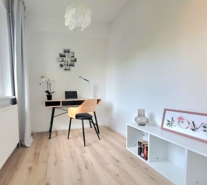 Screenshot_20260419_160859_Gallery - Reihenmittelhaus mit 105,00 m&sup2; in Hamburg zum Kaufen