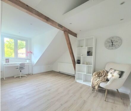 Screenshot_20260419_161030_Gallery - 