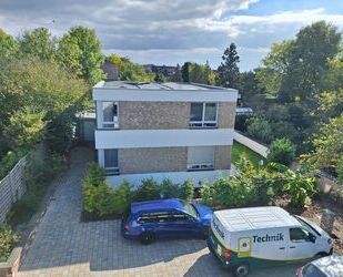 Ruhige Erdgeschosswohnung mit Garten u. Küche. Energiesparhaus - Bergheim