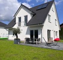 Neubau Einfamilienhaus mit Einbauküche, Klimaanlage, zentraler Lüftungsanlage und PV - Berlin