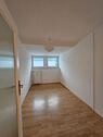 1000064375 - Dachgeschoßwohnung mit 90,00 m&sup2; in Traunstein zur Miete
