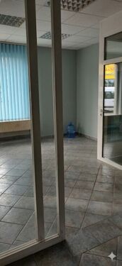 Blick-v.-Mittelraum-zur-Vorderraum-verglastem-Nebenraum-6 - Büro in Chemnitz zur Miete