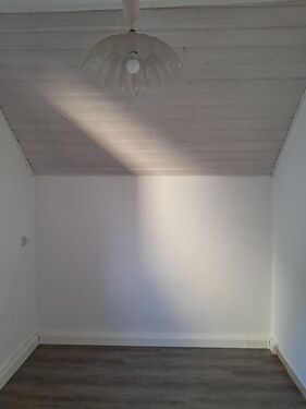 Küche mit angegliedertem Esszimmer - 