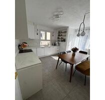 Provisionsfrei* 4 Zimmer Wohnung Zentral inkl. Einbauküche - Plochingen