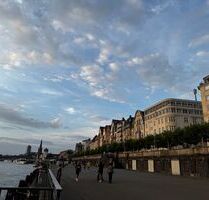 Provisionsfrei* Golzheim - Provisionsfrei komplett sanierte 4 Zi-Wohnung mit traumhaften Ausblick - Düsseldorf
