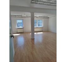 Helles BüroStudioAtelier, 51 m², mit Klimaanlage und Parkmöglichkeiten - Mannheim