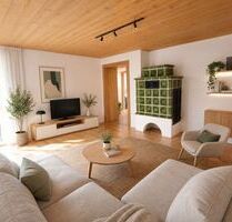 Provisionsfrei* Zentrale 3-Zimmerwohnung in solider Wohnanlage mit Balkon und Garage - Landshut