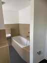 (02b) Bad, rechter Teil - 4- Zimmerwohnung mit 60,00 m&sup2; in Zwenkau zum Kaufen