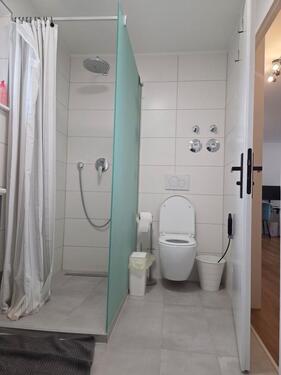 Badezimmer Ansicht2 - 