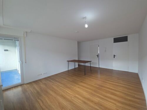 Wohnzimmer2 - 2 Zimmer 2- Zimmerwohnung in Altbach