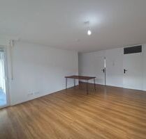 Provisionsfrei* KERNSANIERTE 2-Zimmer-Wohnung mit EBK, Westbalkon & ruhige Lage in Altbach