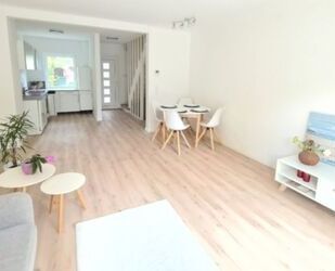 Provisionsfrei* Sehr modernes Reihenhaus mit sonnigem, ruhigem Garten - Hamburg