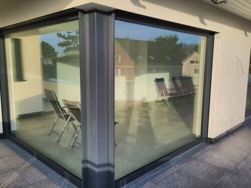 13 Balkon (SW Blick Wohnzimmer) - Einfamilienhaus mit 160,00 m&sup2; in Bad Oeynhausen zur Miete