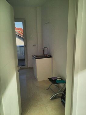 21 HWR oder Kammer (neben Küche) - 