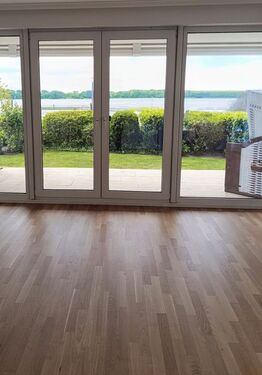 Wohnzimmer - 3- Zimmerwohnung mit 101,00 m&sup2; in Wedel zum Kaufen