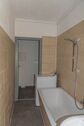 Badezimmer Richtung Flur. - 