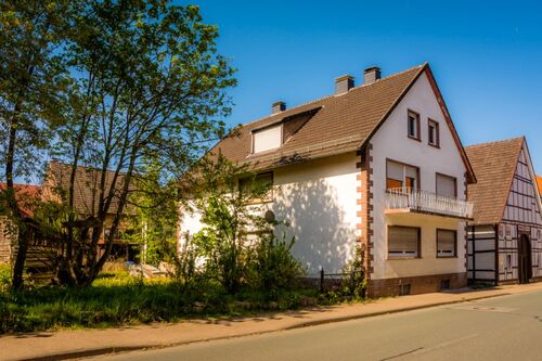 LS14_2 - 4 Zimmer Etagenwohnung zur Miete in Willebadessen