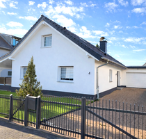 Provisionsfrei* Modernisiertes EFH mit 260m² Wohnflächenpotenzial, Kamin, Sauna & Sonnenterrasse - Reinheim