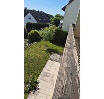 Kinderfreundliches, sehr helles EFH für eine große Familie mit 2 separaten Wohnungen - OHNE MAKLER - Burgthann Kinderfreundliches, sehr helles EFH für eine große Familie mit 2 separaten Wohnungen - OHNE MAKLER - Burgthann