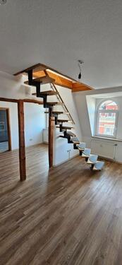 Wohnzimmer 1 - Aufgang - 