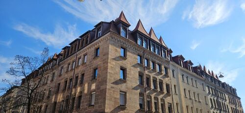 Außenansicht - 5 Zimmer Maisonettenwohnung zum Kaufen in Nürnberg