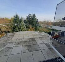 Provisionsfrei* Helle 3-Zimmer-Maisonette-Wohnung in Nauheim mit großem Balkon und Stellplatz! Sowohl zum sofortigen Bezug als auch zur Kapitalanlage!