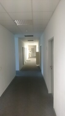 Flur 2.OG - 1 Zimmer Büro in Dortmund