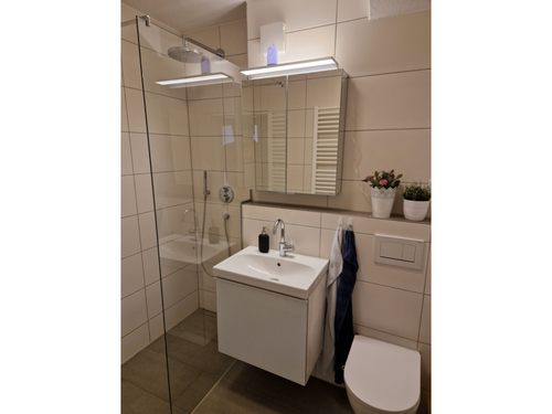 KLN746882_4 - Etagenwohnung mit 66,00 m&sup2; in Köln zur Miete