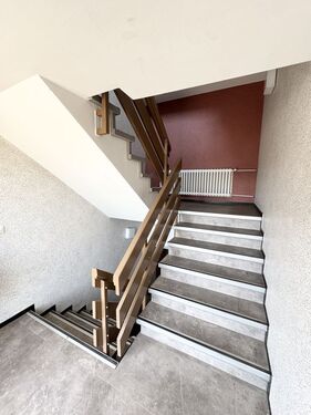 gepflegtes Treppenhaus - 