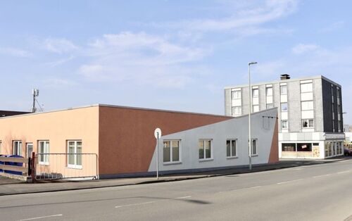 Bürogebäude - Werkstatt in Korbach